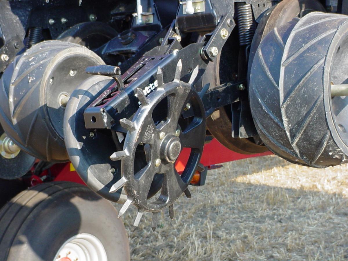 Yetter V-Schließrad Satz, CNH