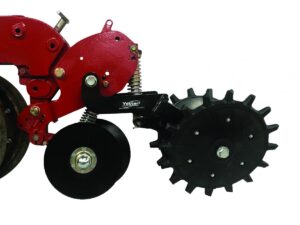 Yetter CNH 2000 Series Twister Umrüst-Satz mit Twisted Poly Spike Rädern