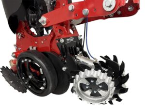 Yetter Reihenräumer mit kurzem, schmalem Arm, Finger Wheel
