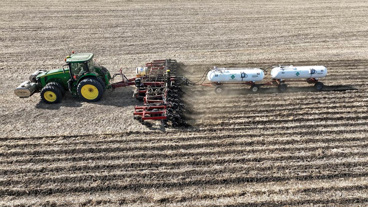 Yetter Furchenräumer-Satz für CNH HCS, SharkTooth